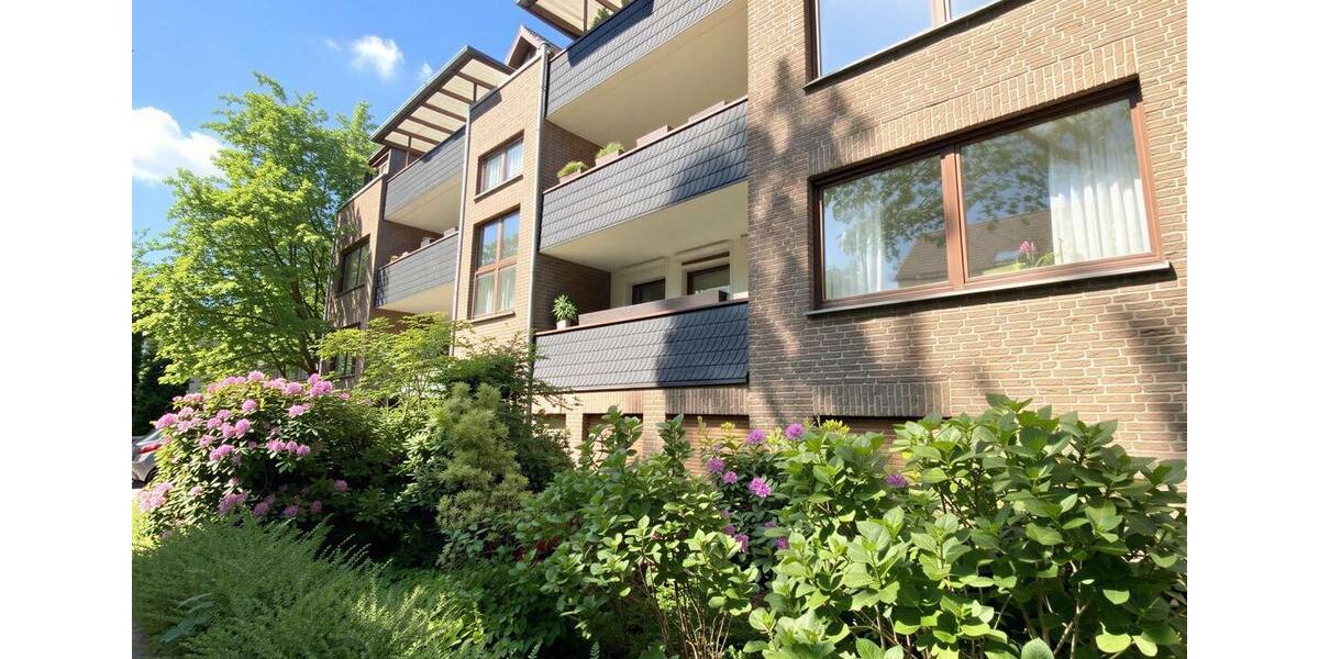 Dachgeschoßwohnung Essen Stadtbezirk IV - 2 Zimmer, 60 m&sup2;, 480&euro; | Angebot:26479441