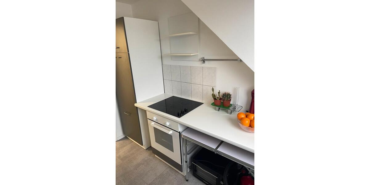 Dachgeschoßwohnung Essen Stadtbezirk V - 2 Zimmer, 50 m&sup2;, 550&euro; | Angebot:25298972