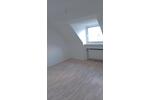 Dachgeschoßwohnung Essen Stadtkern - 2 Zimmer, 46 m&sup2;, 460&euro; | Angebot:27532847