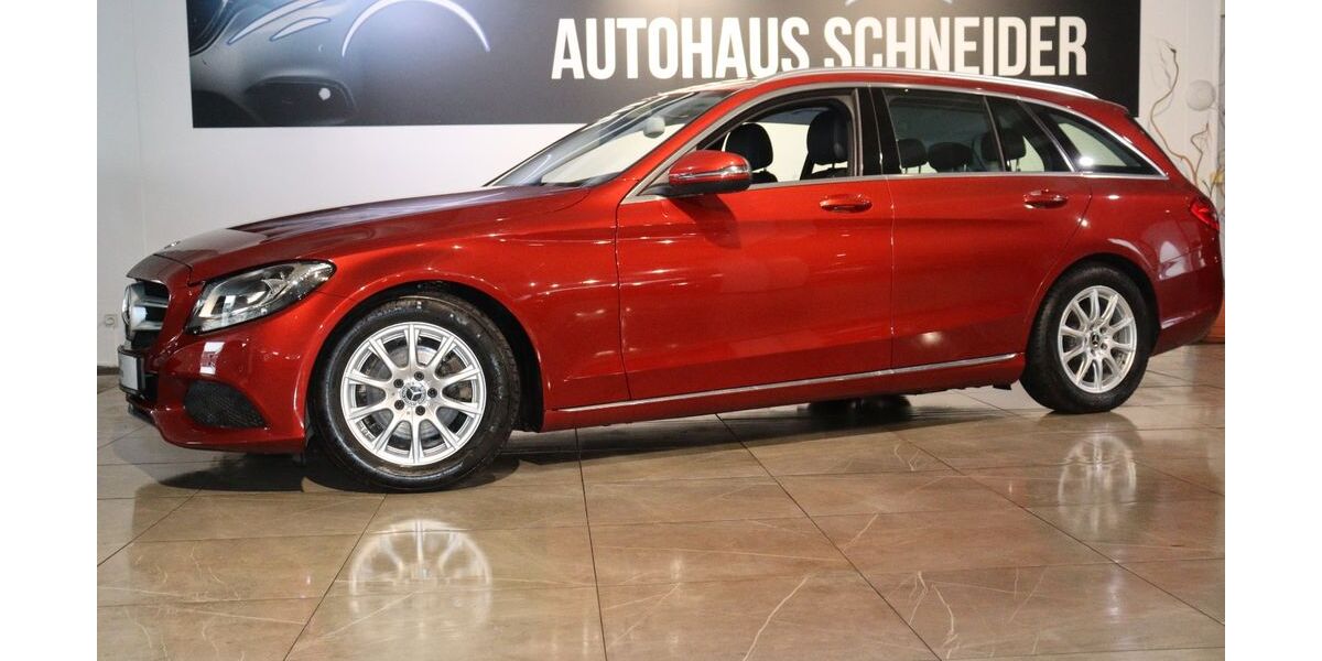 Mercedes-Benz C 220 172.674 km 17.800 &euro; Ratingen 40880