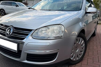 VW Golf 147.269 km 3.499 &euro; Bottrop 46238