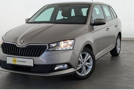 Skoda Fabia 73.250 km 9.760 &euro; Düsseldorf 40599