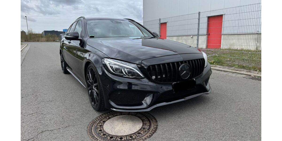 Mercedes-Benz C 250 164.900 km 18.990 &euro; Düsseldorf 40225
