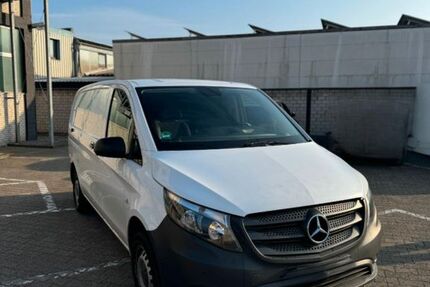 Mercedes-Benz Vito 128.000 km 19.100 &euro; Oberhausen 46049