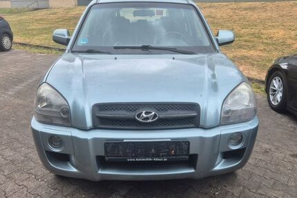 Hyundai TUCSON 222.000 km 1.999 &euro; Essen 45356