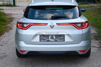 Renault Megane 138.000 km 9.600 &euro; Duisburg 47137