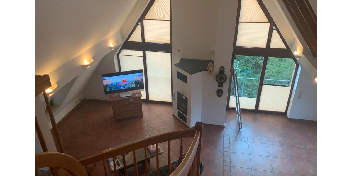 Dachgeschoßwohnung Neuss Gnadental - 5 Zimmer, 177 m&sup2;, 2.250&euro; | Angebot:26384336
