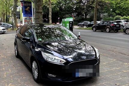 Ford Focus 200.000 km 6.300 &euro; Düsseldorf 40239