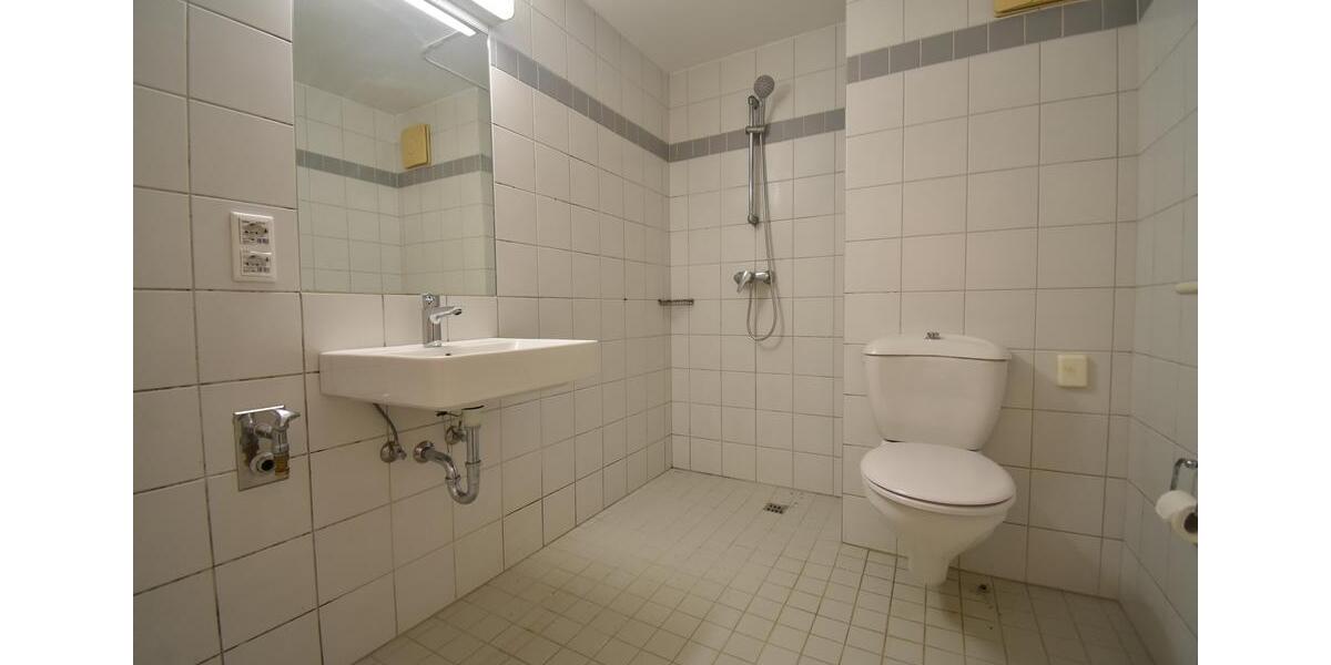 Etagenwohnung Wuppertal Elberfeld - 2 Zimmer, 62 m&sup2;, 595&euro; | Angebot:26563503