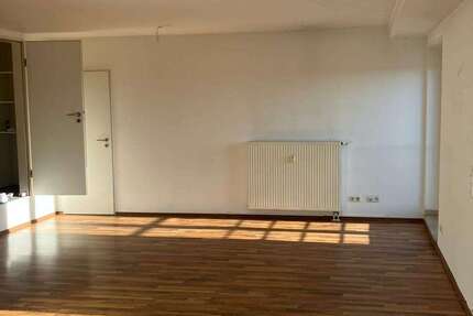 Wohnung Moers - 2 Zimmer, 82 m&sup2;, 902&euro; | Angebot:23881853