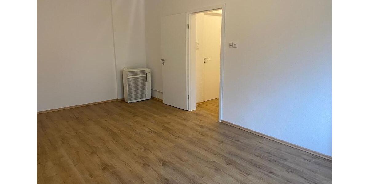 Etagenwohnung Wuppertal Elberfeld - 1 Zimmer, 30 m&sup2;, 360&euro; | Angebot:25807080