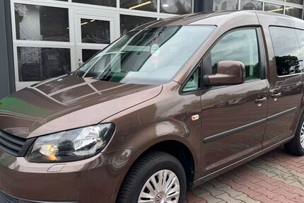 VW Caddy 155.632 km 10.000 &euro; Krefeld OT Fischeln 47805