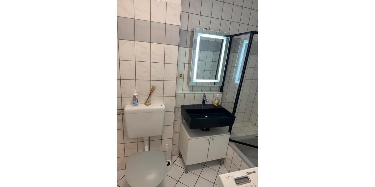Etagenwohnung Wuppertal Unterbarmen - 1 Zimmer, 39 m&sup2;, 96.000&euro; | Angebot:25806495