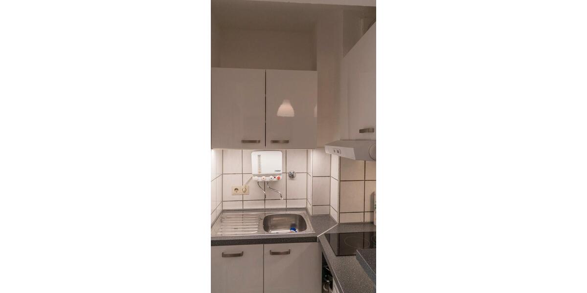 Erdgeschoßwohnung Essen Stadtbezirk III - 2 Zimmer, 32 m&sup2;, 370&euro; | Angebot:27532858