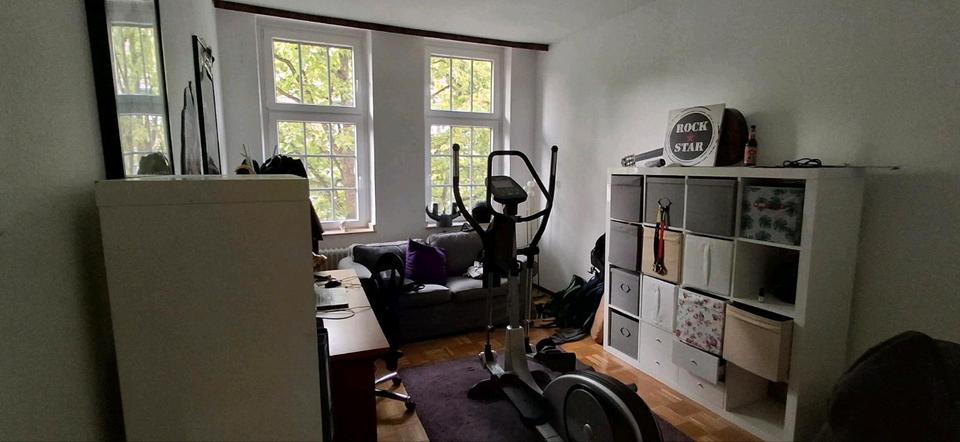 Etagenwohnung Essen Stadtbezirk V - 1 Zimmer, 95 m&sup2;, 930&euro; | Angebot:27545420