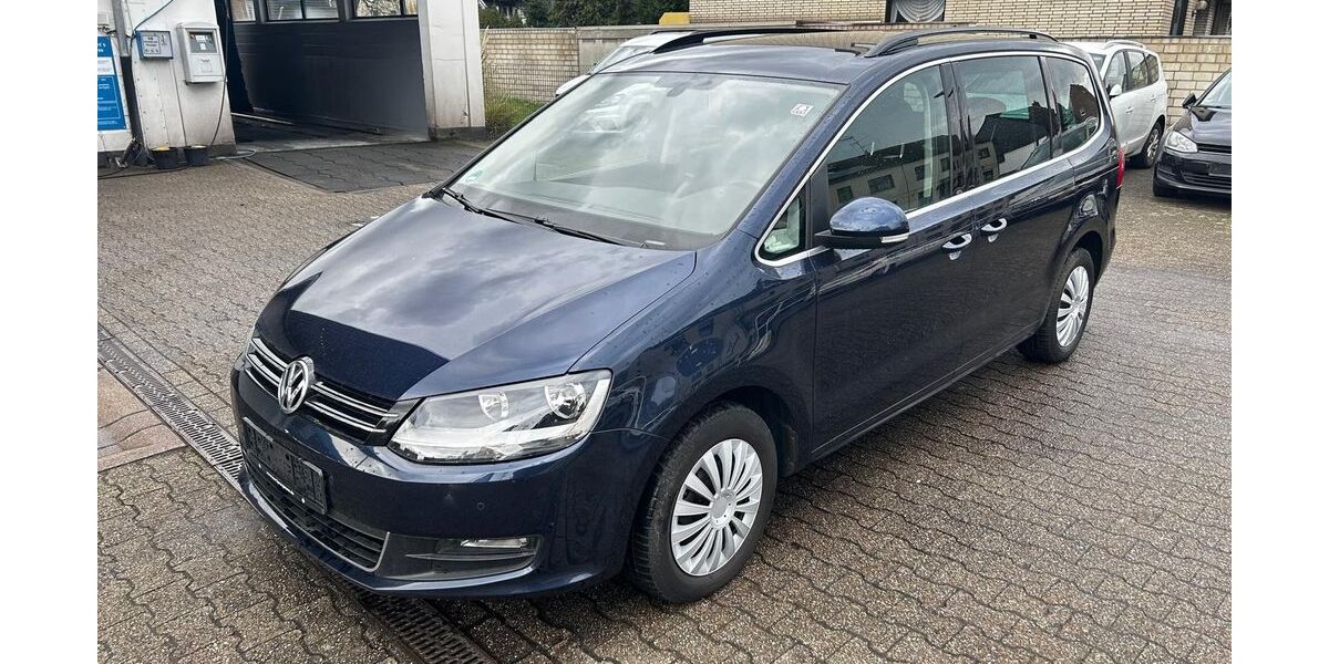VW Sharan 170.621 km 8.900 &euro; Oberhausen 46117
