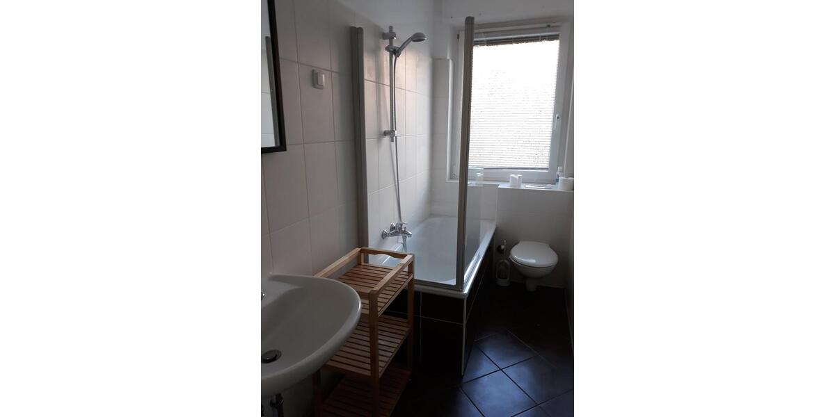 Etagenwohnung Essen Stadtbezirk II - 2.5 Zimmer, 64 m&sup2;, 800&euro; | Angebot:23797314