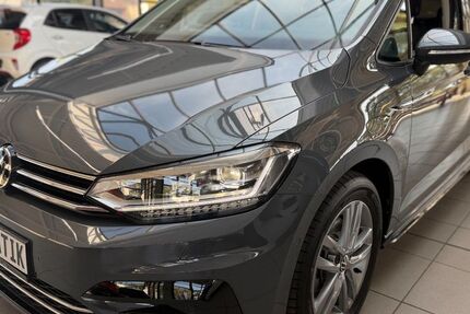 VW Touran 9.000 km 33.890 &euro; Bottrop 46236
