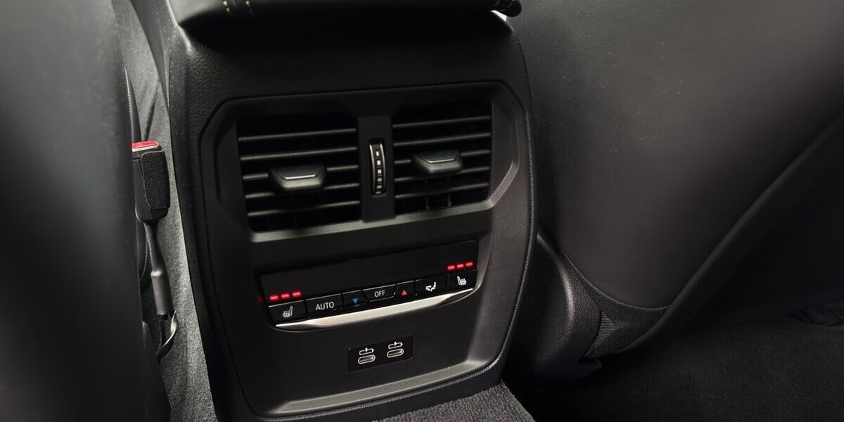 BMW i4 M60 M-SportPro HuD 360° DrivProf. Pano NP95t 5.780 km 69.900 &euro; Wuppertal 42327