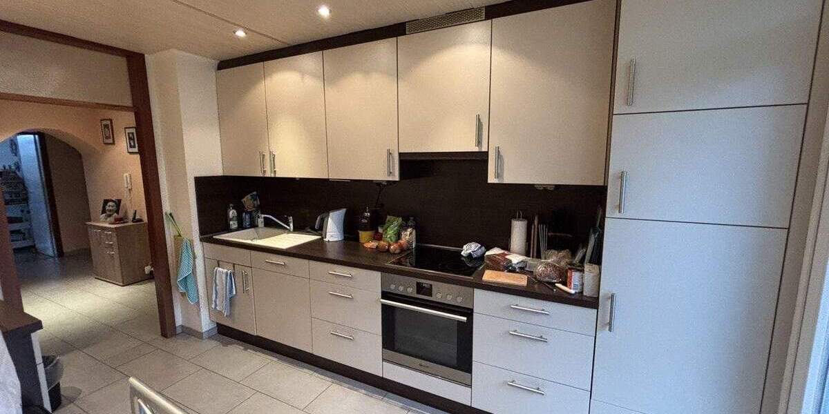 Etagenwohnung Krefeld Uerdingen - 3 Zimmer, 79 m&sup2;, 130.000&euro; | Angebot:25741185