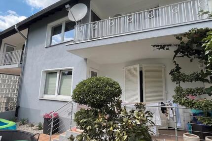 Wohnung Krefeld Gellep-Stratum - 3 Zimmer, 75 m&sup2;, 1.000&euro; | Angebot:27535751
