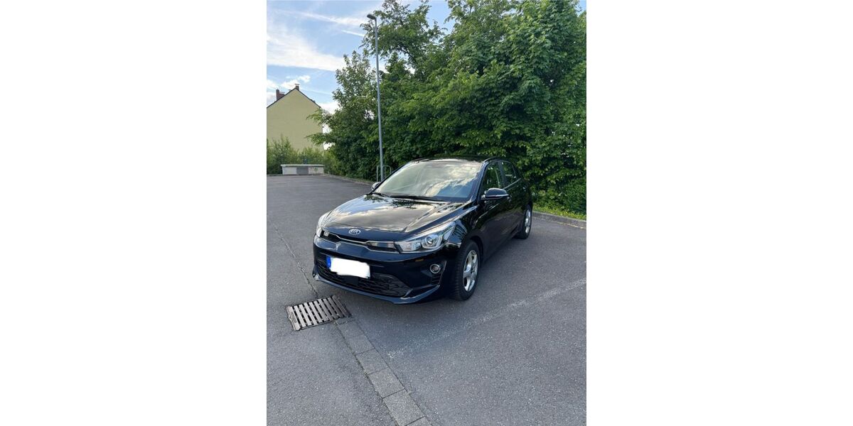 Kia Rio 112.000 km 11.900 &euro; Remscheid 42859