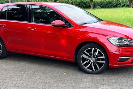 VW Golf 124.670 km 9.750 &euro; Ratingen 40878