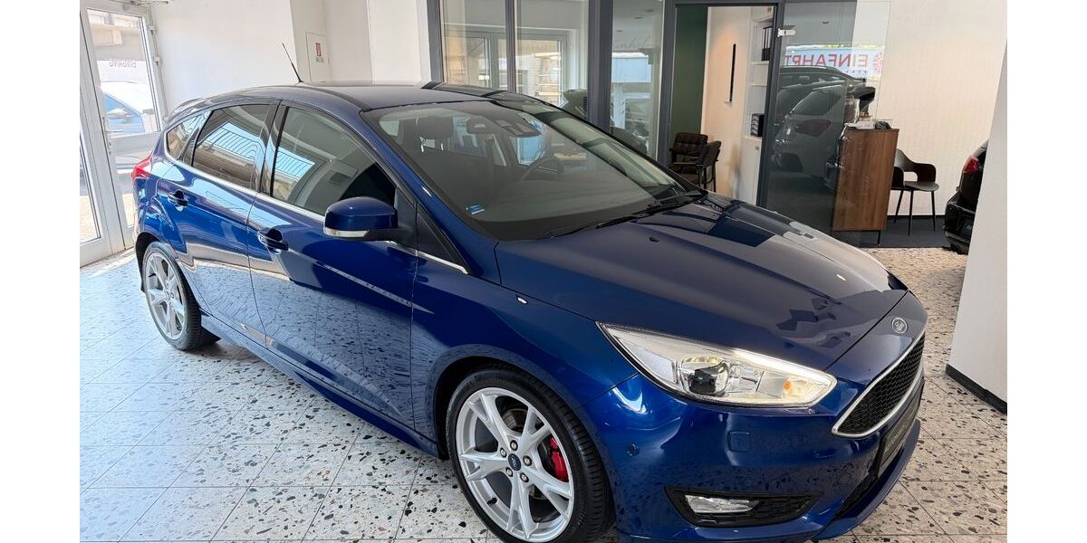 Ford Focus 89.989 km 11.700 &euro; Remscheid 42853
