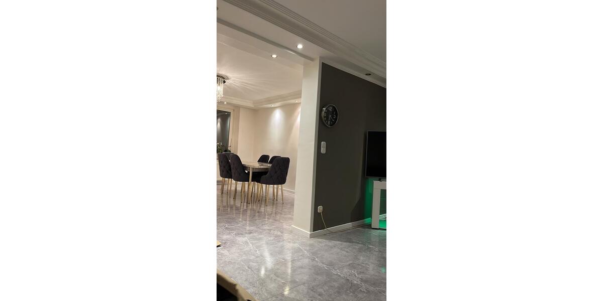 Etagenwohnung Wuppertal Dornap - 5 Zimmer, 154 m&sup2;, 1.200&euro; | Angebot:26380610