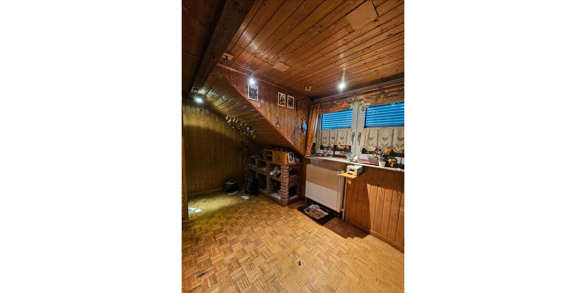 Doppelhaushälfte Bottrop Batenbrock - 6 Zimmer, 150 m&sup2;, 230.000&euro; | Angebot:27223361