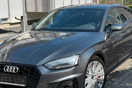 Audi A5 198.000 km 23.840 &euro; Düsseldorf 40468