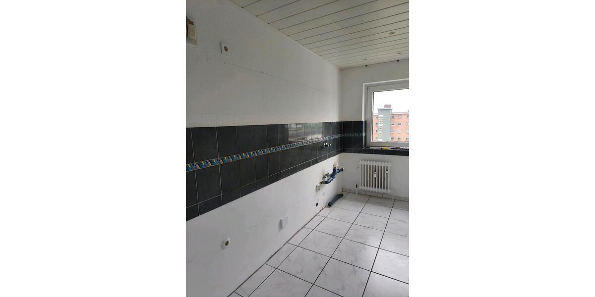 Etagenwohnung Erkrath - 4 Zimmer, 103 m&sup2;, 280.000&euro; | Angebot:26602563