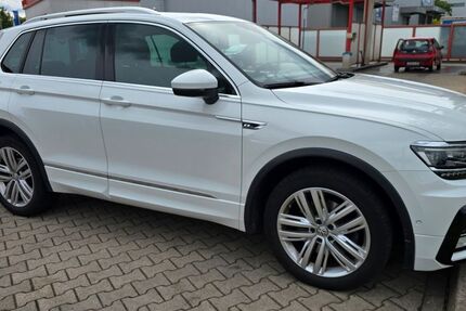 VW Tiguan 105.950 km 24.900 &euro; Monheim am Rhein 40789
