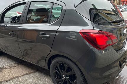 Opel Corsa 115.043 km 7.950 &euro; Düsseldorf 40589