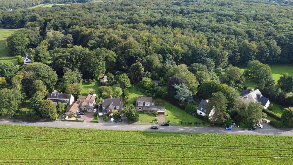 Einfamilienhaus Krefeld Benrad - 6 Zimmer, 180 m&sup2;, 560.000&euro; | Angebot:27352022