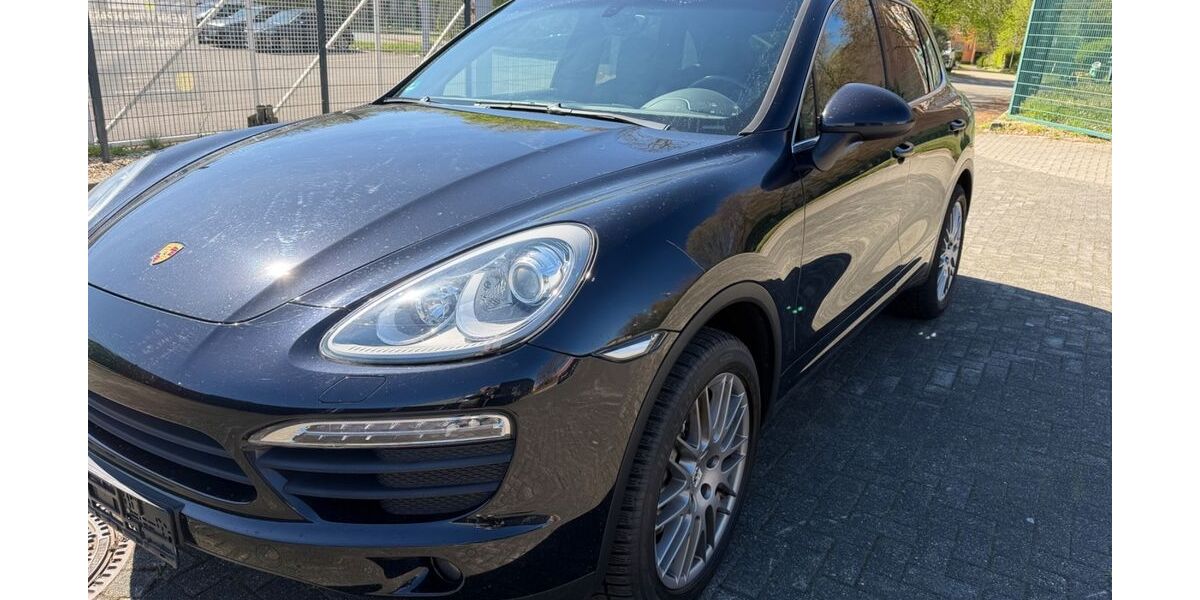 Porsche Cayenne 224.000 km 15.400 &euro; Gelsenkirchen 45896