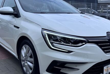 Renault Megane 19.985 km 13.499 &euro; krefeld 47804