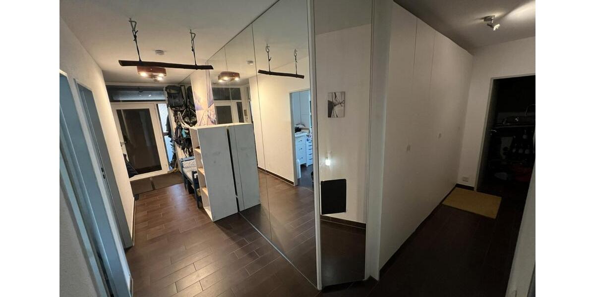 Terrassenwohnung Düsseldorf Stadtbezirk 8 - 4 Zimmer, 121 m&sup2;, 408.000&euro; | Angebot:27514304