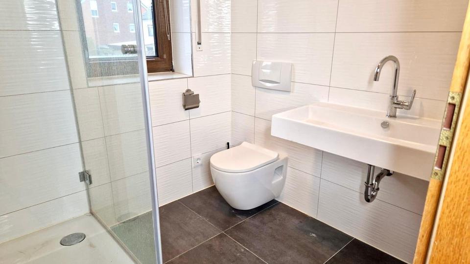 Etagenwohnung Bottrop Ebel - 8 Zimmer, 188 m&sup2;, 1.800&euro; | Angebot:26252928