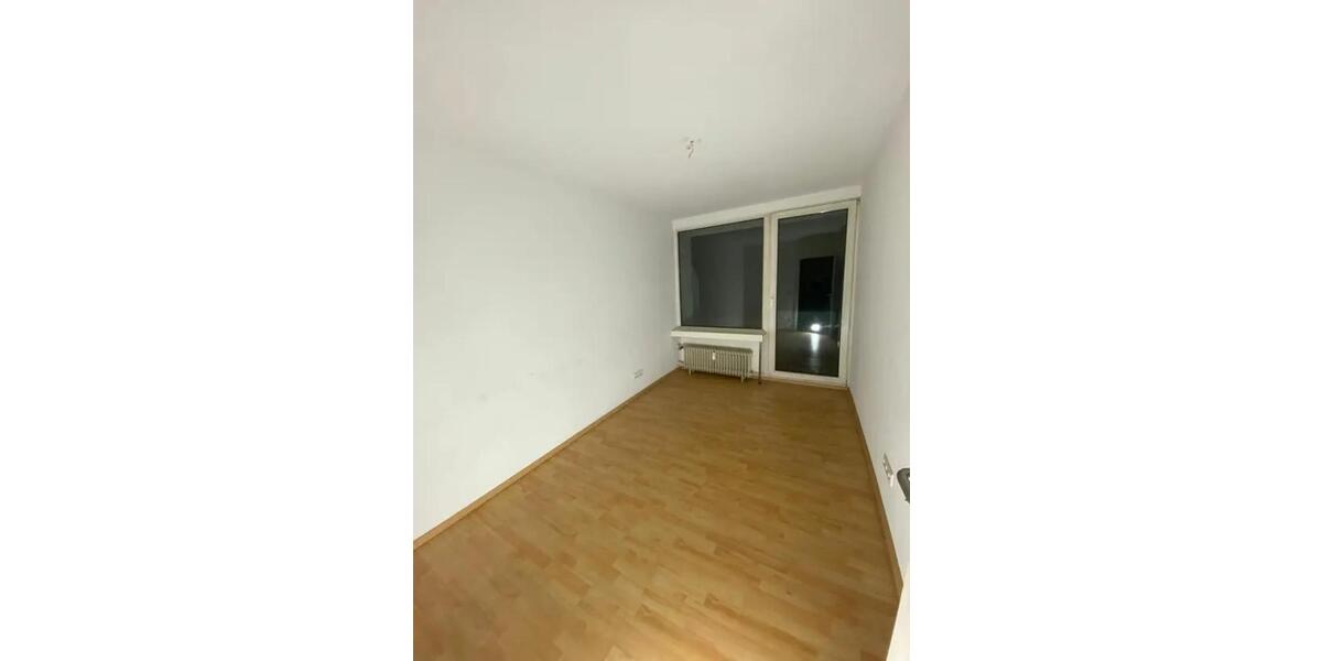 Etagenwohnung Wuppertal Gemarkung Barmen - 3 Zimmer, 70 m&sup2;, 574&euro; | Angebot:25308660