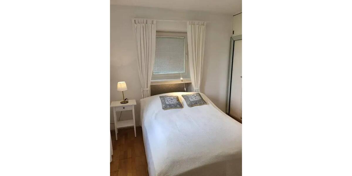 Erdgeschoßwohnung Mettmann - 2 Zimmer, 65 m&sup2;, 890&euro; | Angebot:27539305