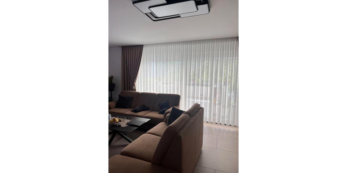Reihenhaus Duisburg Mittelmeiderich - 4 Zimmer, 150 m&sup2;, 400.000&euro; | Angebot:27502880