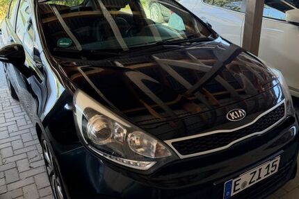 Kia Rio 170.000 km 5.999 &euro; Essen 45329