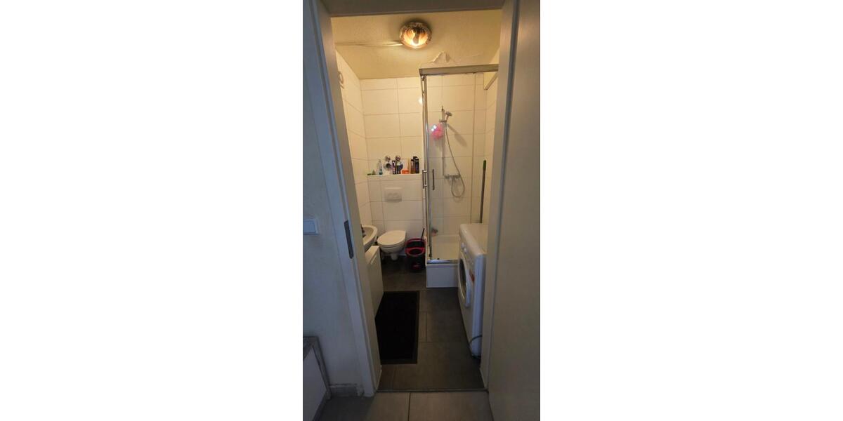 Dachgeschoßwohnung Gelsenkirchen Ückendorf - 2.5 Zimmer, 70 m&sup2;, 550&euro; | Angebot:25942472