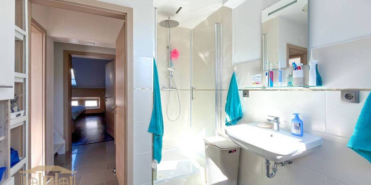 Etagenwohnung Wuppertal / Nützenberg Elberfeld - 3 Zimmer, 73 m&sup2;, 129.000&euro; | Angebot:26014784