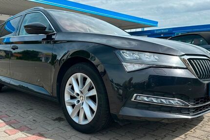 Skoda Superb 235.000 km 13.200 &euro; Neuss 41466