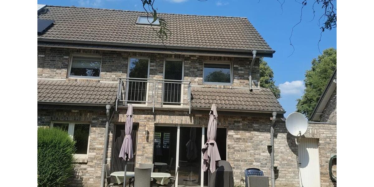 Doppelhaushälfte Tönisvorst - 4 Zimmer, 133 m&sup2;, 499.000&euro; | Angebot:27163905