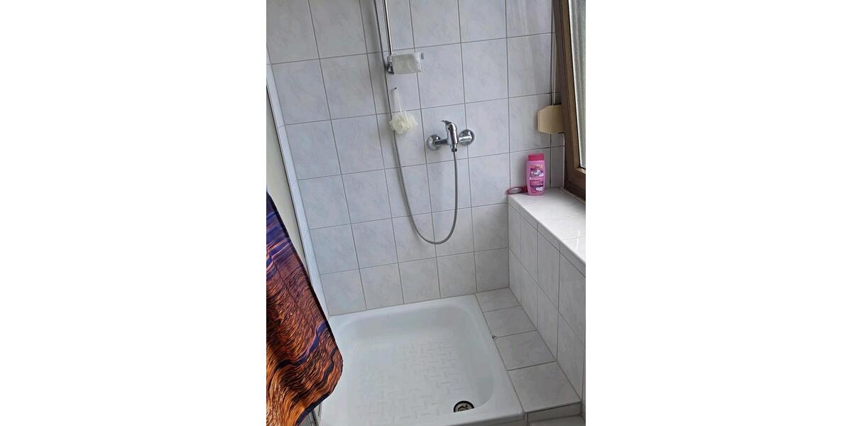 Etagenwohnung Solingen Wald - 2 Zimmer, 55 m&sup2;, 620&euro; | Angebot:26024012