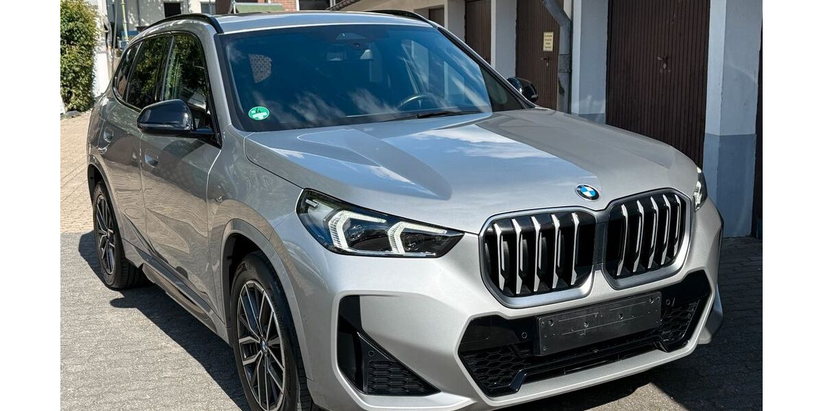 BMW X1 191.000 km 23.740 &euro; Düsseldorf 40468