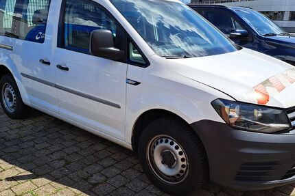 VW Caddy 157.600 km 10.103 &euro; Grevenbroich 41515